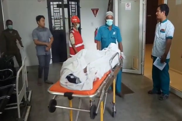 Seorang Pekerja Pembangunan...