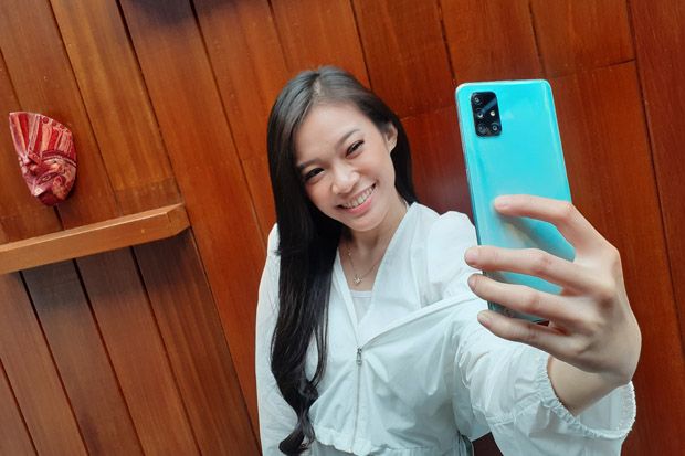 Galaxy A71 dan A80 Jadi...