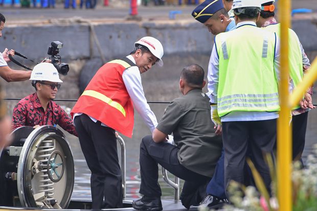 Ke Surabaya, Jokowi...