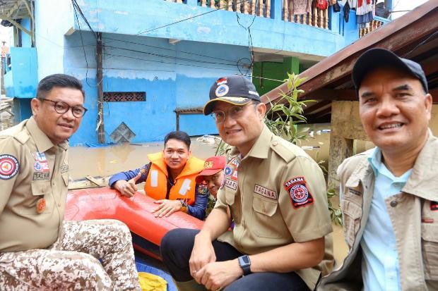 Mensos Sayangkan Kelambatan...