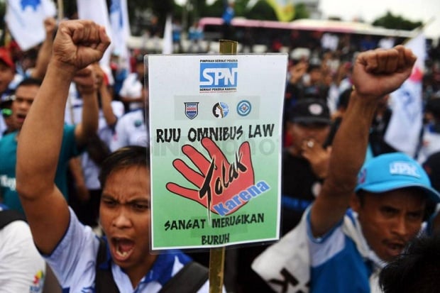 Serikat PekerjaTolak...