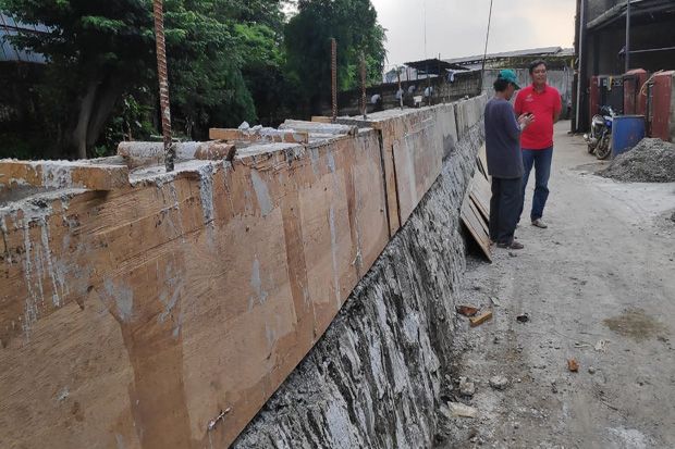 Habiskan Rp20 Juta,...