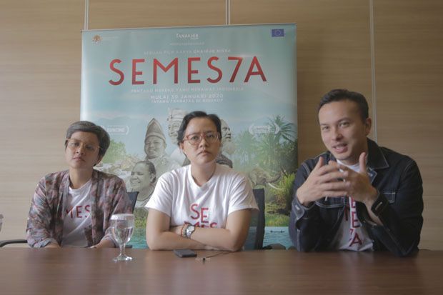 Film Semesta Ingin Memantik...