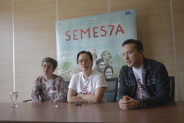 Film Semesta, Bukti...