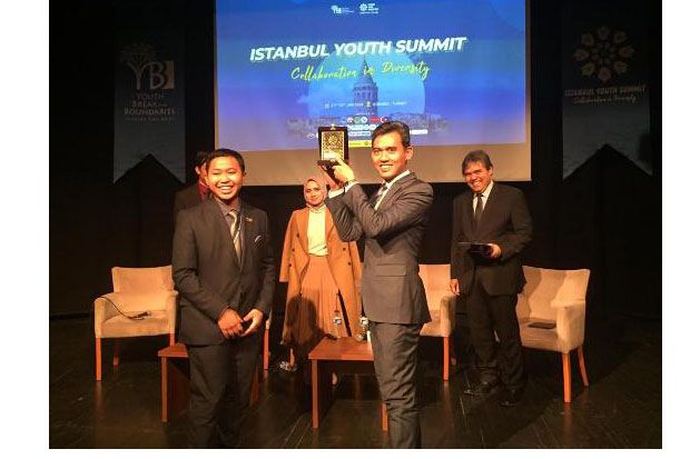 Di Forum Istanbul Youth...