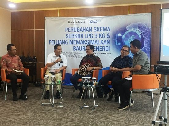 Konsumsi Terus Naik,...