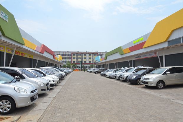 Auto Exhibition Center...