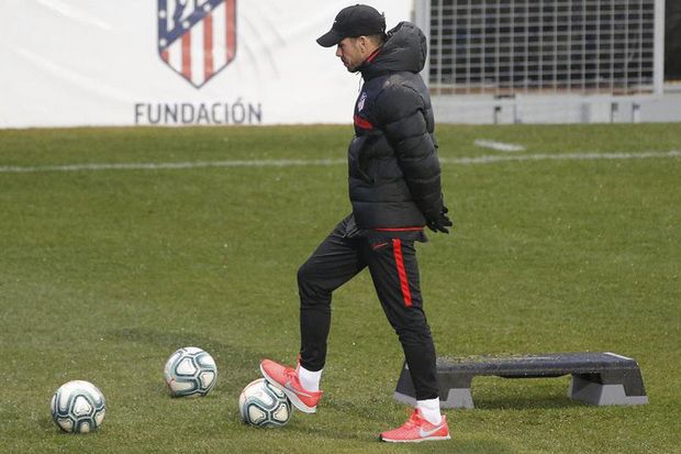 Krisis Pemain, Atletico...