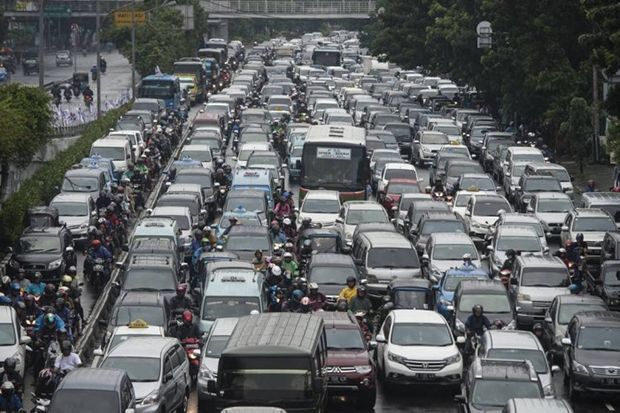 DKI Akan Batasi Kendaraan...