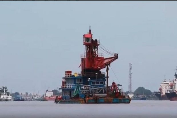 Geger, Kapal Asal China...