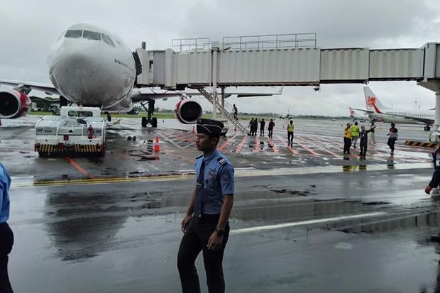 Pakai Airbus 330-300,...
