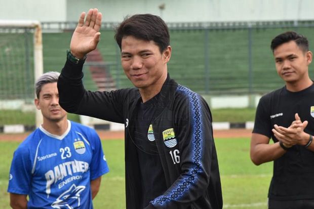 Jupe Pamitan dengan...
