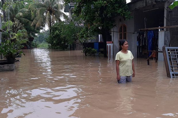 Tanggul Jebol, Banjir...
