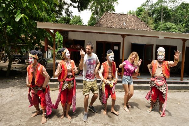 Hindari Musim Dingin,...