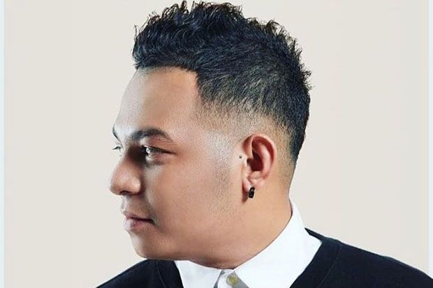 Single Beda, Mario G...
