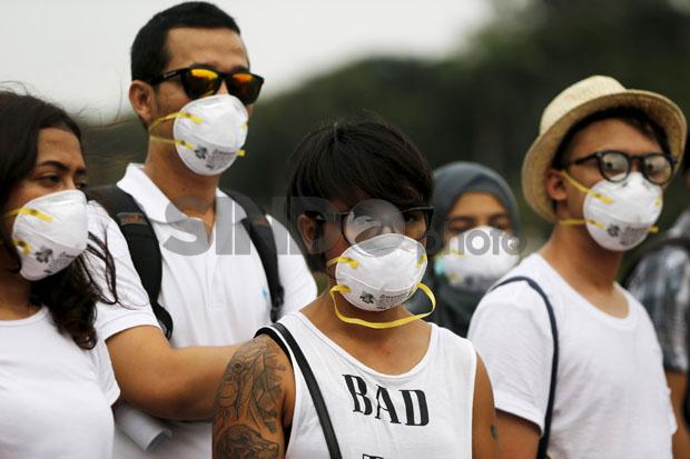Kemenkes: Pasokan Masker...