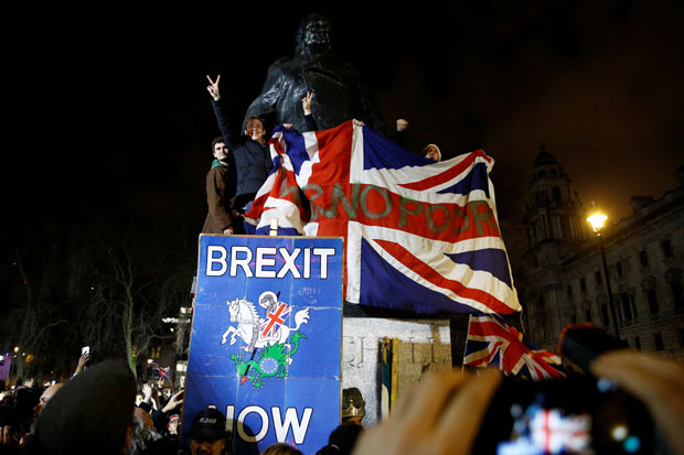 Keluar dari UE, PM Johnson...