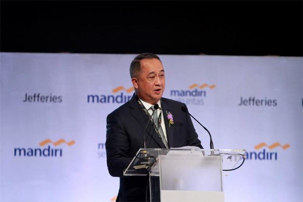 Dirut Bank Mandiri Paparkan...