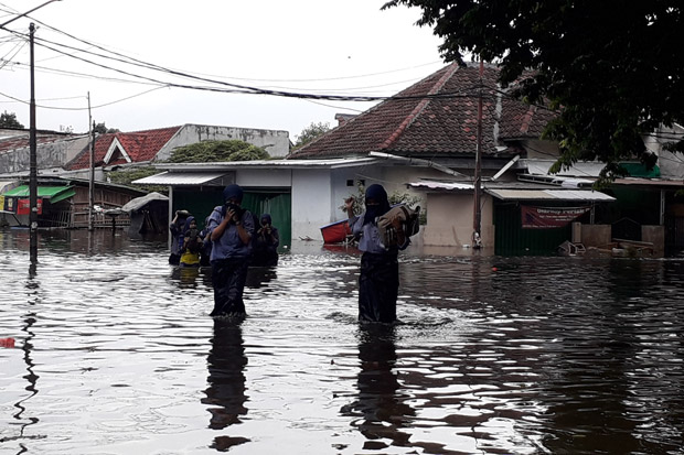 Banjir Bandang di Tangerang,...