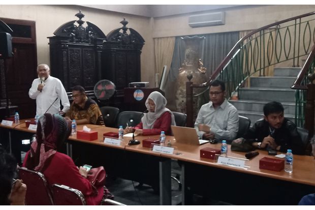 Korupsi Merajalela,...