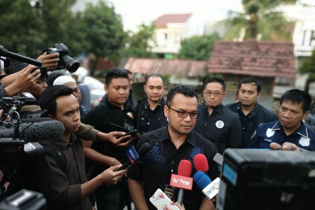 Rekonstruksi Penyerangan...