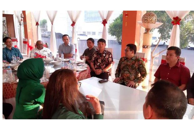 Temui Pemuka Agama di...