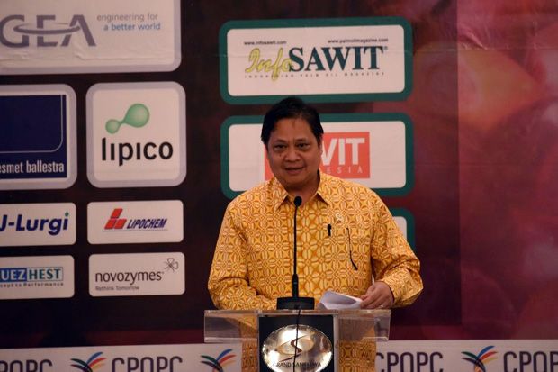 Harga Melambung, Airlangga...