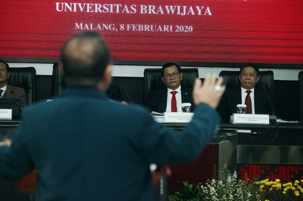 Jawab Pertanyaan Menjebak...