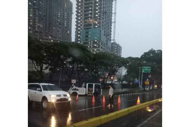Banjir Mulai Tinggi,...