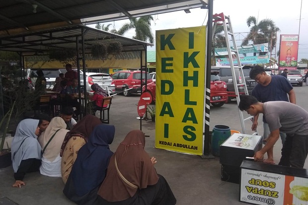 Mau Makan Sepuasnya...