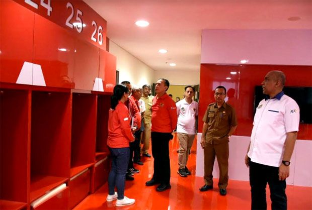 Ketum PSSI Iwan Bule...