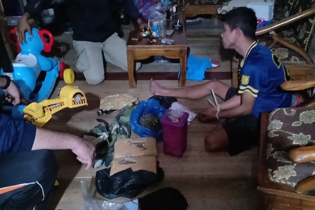 Tim Gabungan Grebek...