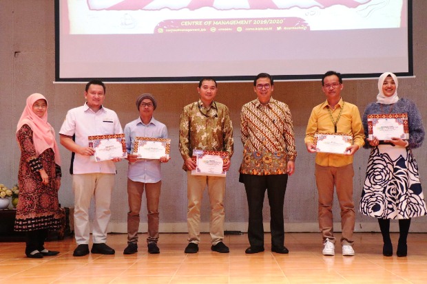 MNC Sekuritas dan Pegadaian...