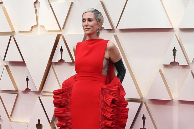 5 Busana Terburuk Oscar...