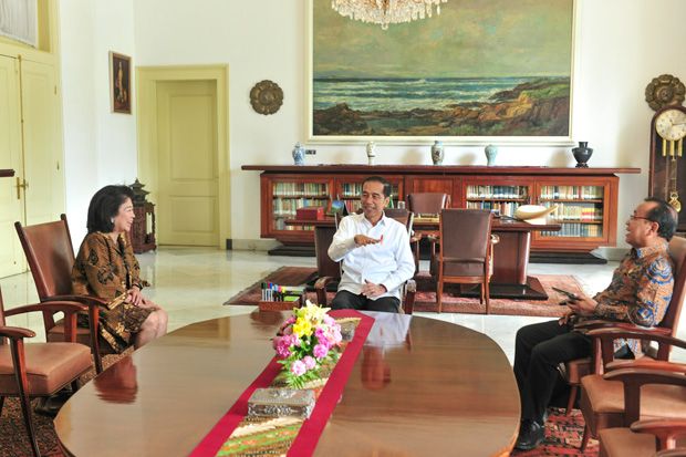 Jokowi Undang Mari Elka...