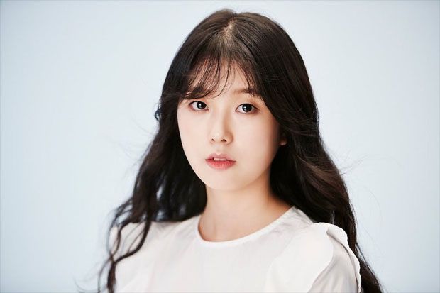 Aktris Goo Soo Jung...