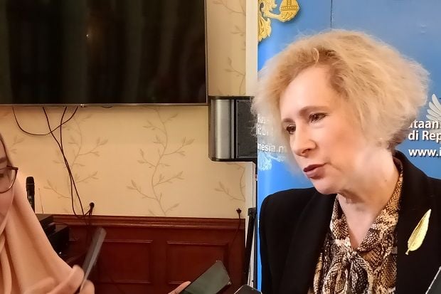 Rusia Akui Finansial...
