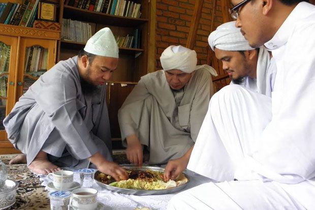 Cara Makan Rasulullah...