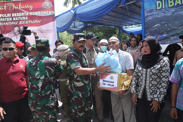 Panglima TNI-Kapolri...