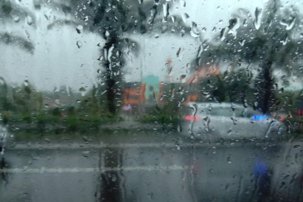 Cuaca Akhir Pekan, Jakarta...