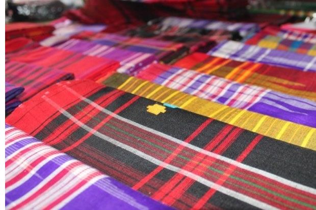 Kemeriahan Pameran Hingga...