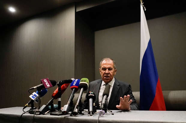Lavrov Sebut Pendekatan...