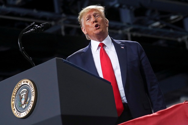 Trump Desak Rusia Hentikan...