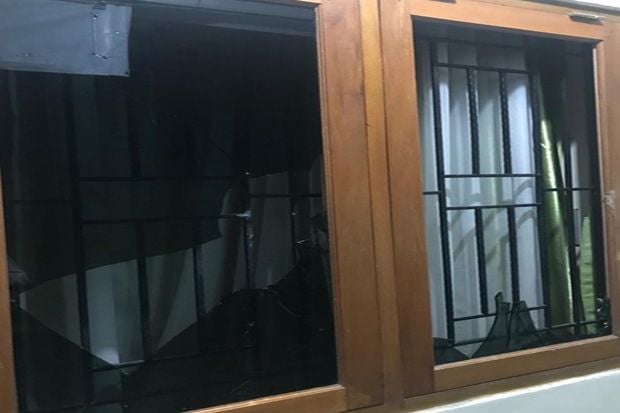 Rumah Ketum PA 212 Diduga...