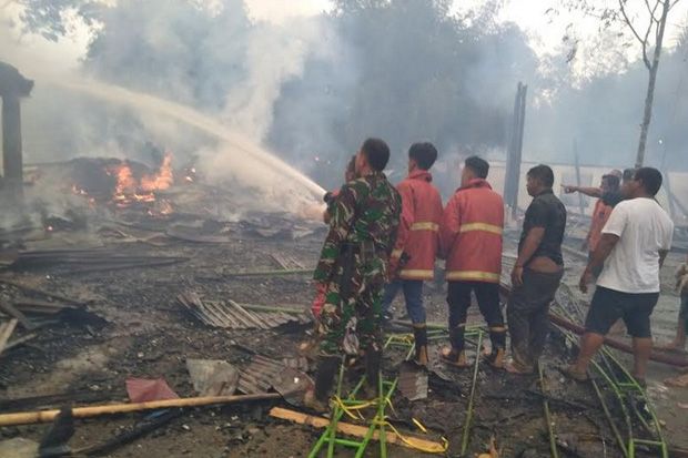 Kebakaran Hebat di Toraja,...
