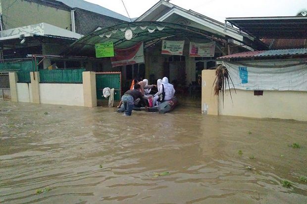 13 Kelurahan di Kota...