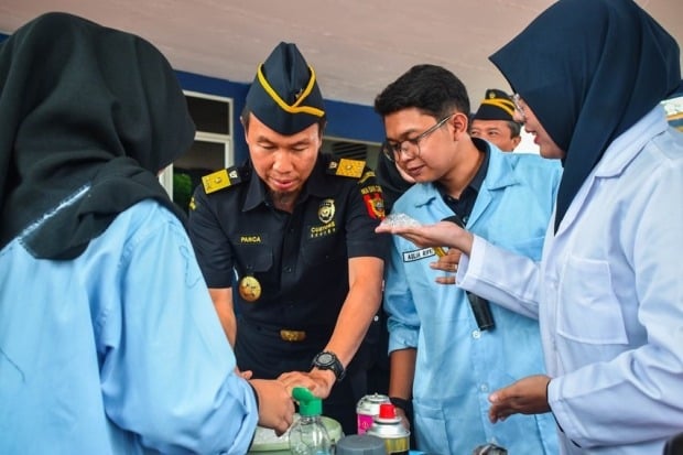 Bea Cukai Tanjungpandan...