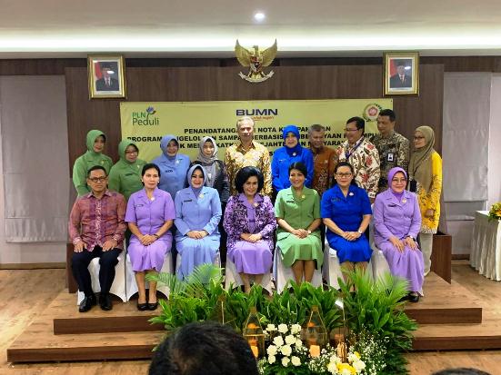 Peduli Lingkungan, PLN-Dharma...