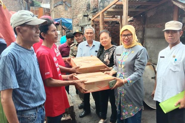 Ringankan Korban Kebakaran,...