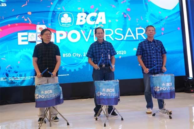 Resmi Dibuka, BCA Expoversary...